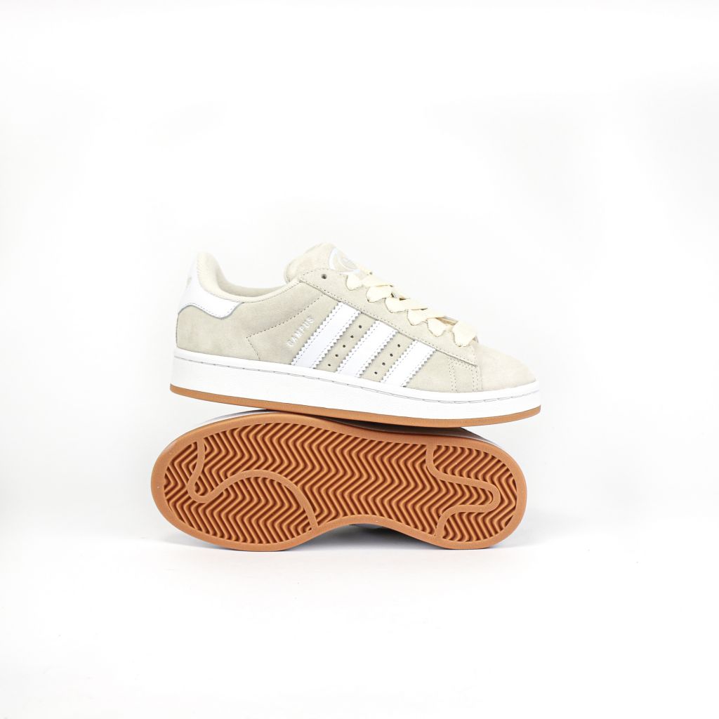 Adidas Campus 00s Wonder White Gum on feet