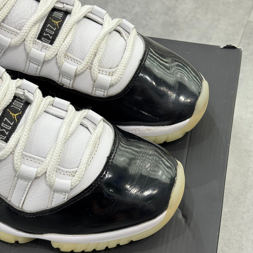 Air Jordan 11 Retro DMP Gratitude (43) - Usado
