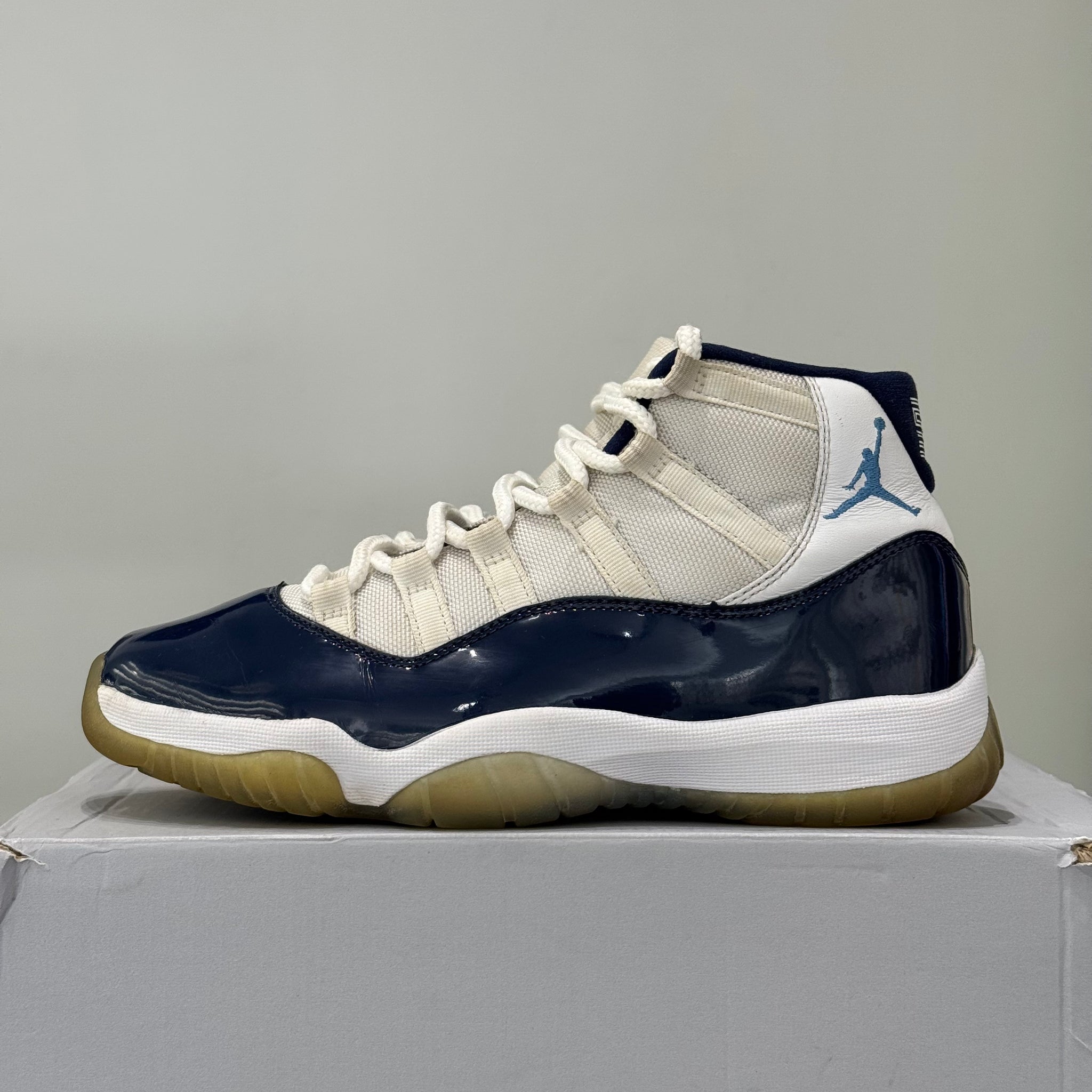 Air Jordan 11 Retro UNC Win Like 82 |378037-123| CollectKicks