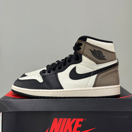Air Jordan 1 Retro High Dark Mocha (41) - Usado  – sneaker autêntico da CollectKicks