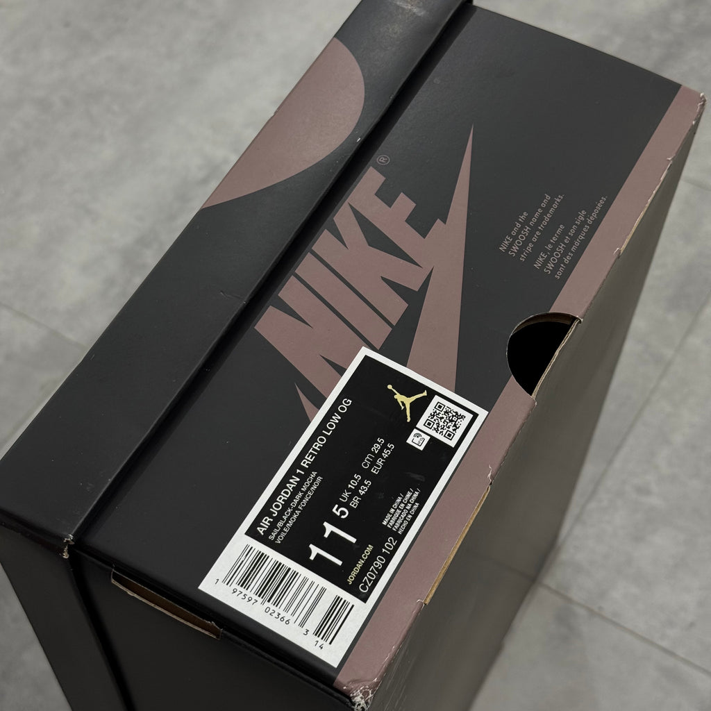 Air Jordan 1 Retro Low OG Mocha (45.5) - Usado