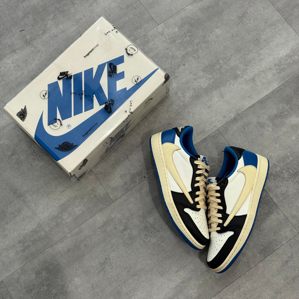Air Jordan 1 Retro Low OG SP Fragment x Travis Scott (42) - Usado