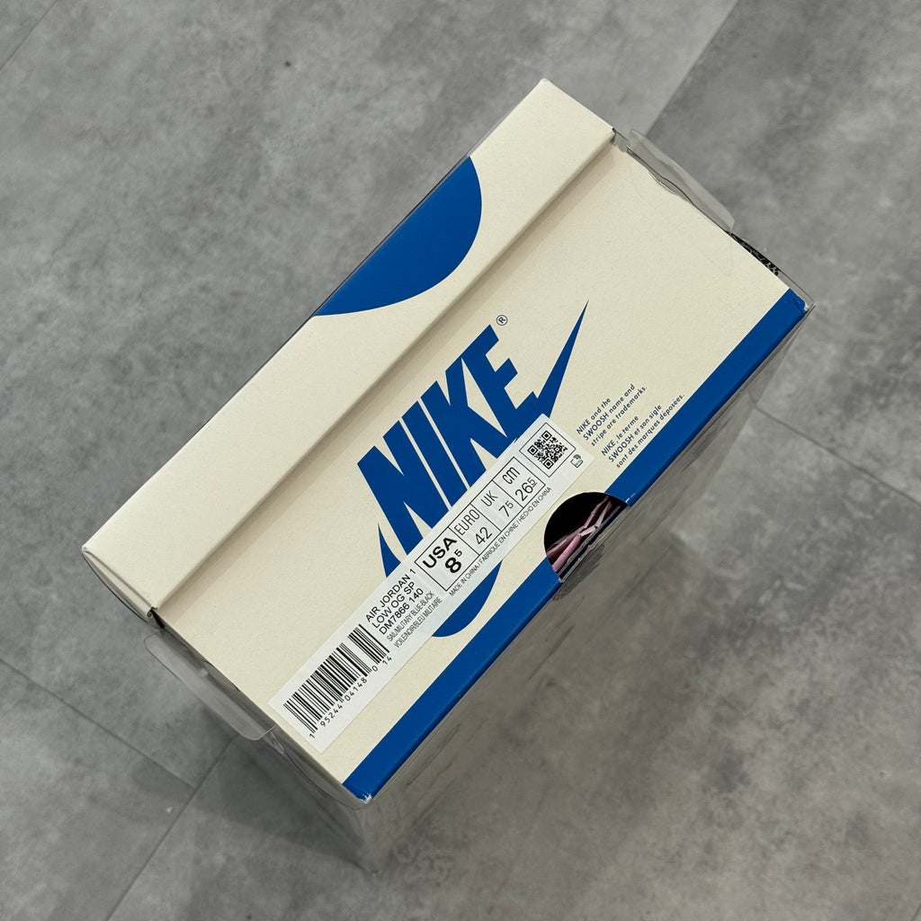 Air Jordan 1 Retro Low OG SP Fragment x Travis Scott (42) - Usado