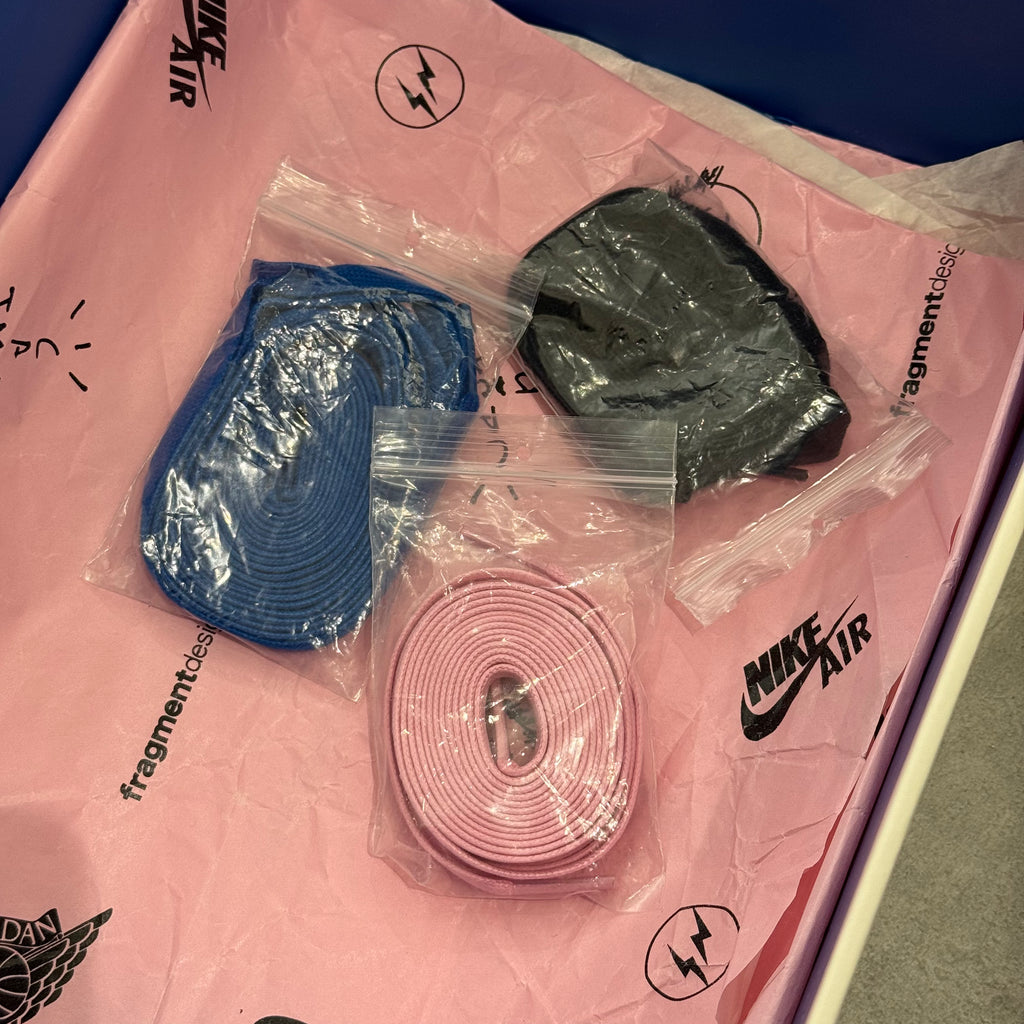 Air Jordan 1 Retro Low OG SP Fragment x Travis Scott (42) - Usado