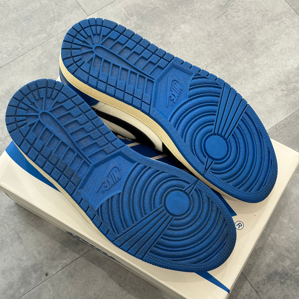 Air Jordan 1 Retro Low OG SP Fragment x Travis Scott (42) - Usado