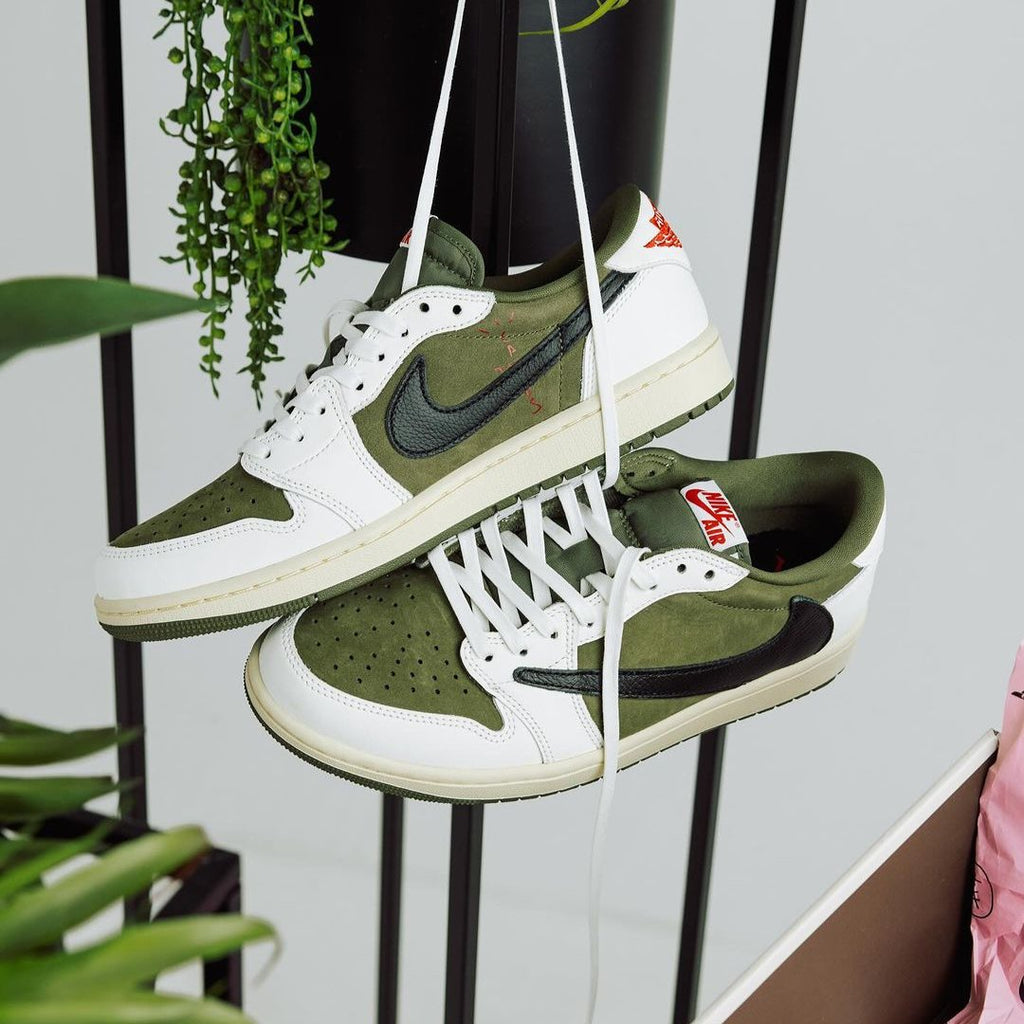 Air Jordan 1 Retro Low OG SP Travis Scott Medium Olive on feet
