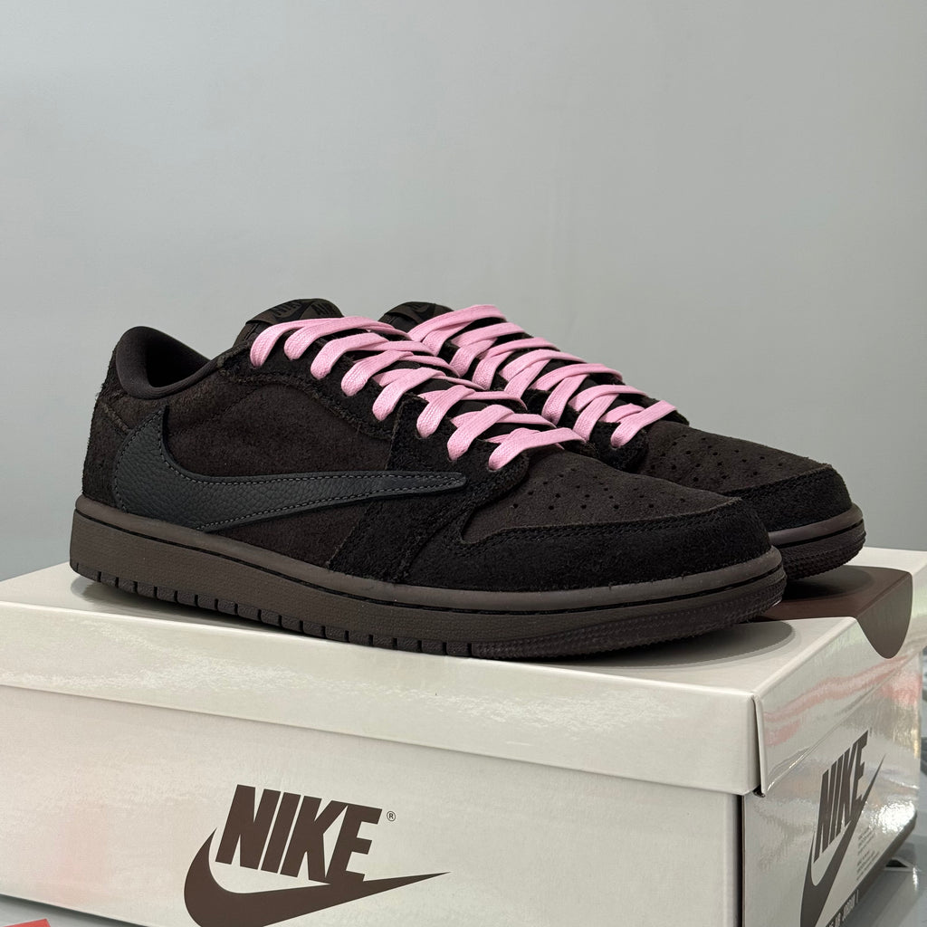 Air Jordan 1 Retro Low OG SP Travis Scott Velvet Brown (40.5) - Usado fr