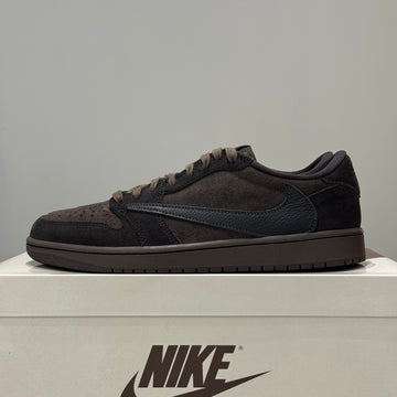 Air Jordan 1 Retro Low OG SP Travis Scott Velvet Brown (43) - Usado