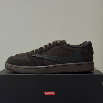 Air Jordan 1 Retro Low OG SP Travis Scott Velvet Brown (43) - Usado