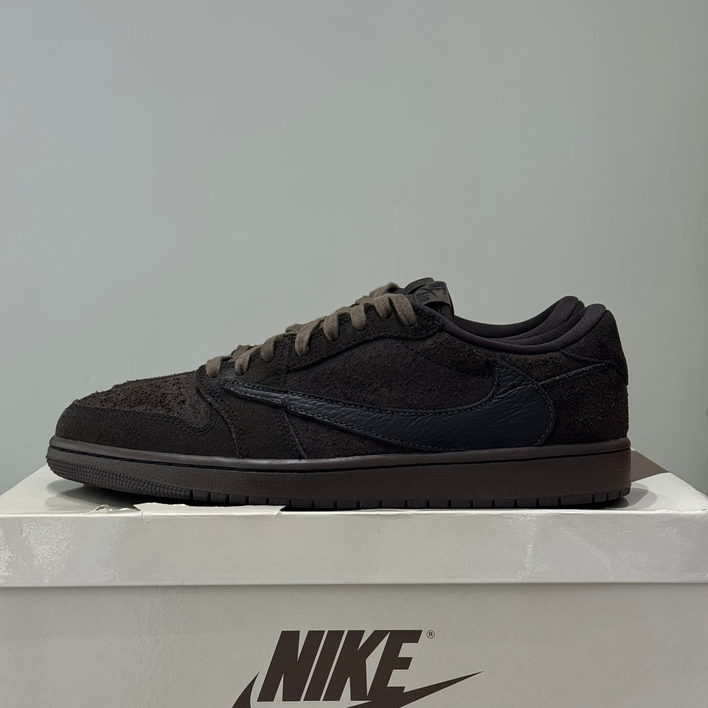 Air Jordan 1 Retro Low OG SP Travis Scott Velvet Brown (44) - Usado