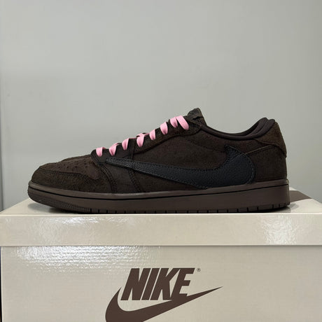 Air Jordan 1 Retro Low OG SP Travis Scott Velvet Brown (44) - Usado  – sneaker autêntico da CollectKicks
