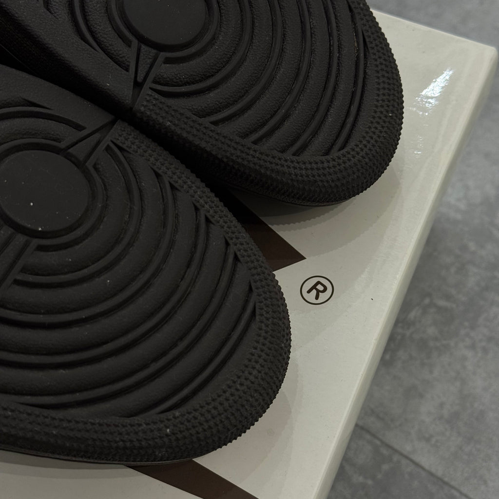 Air Jordan 1 Retro Low OG SP Travis Scott Velvet Brown (44) - Usado