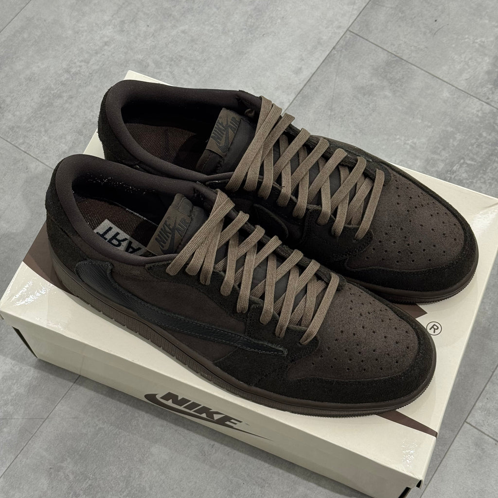 Air Jordan 1 Retro Low OG SP Travis Scott Velvet Brown (46) - Usado
