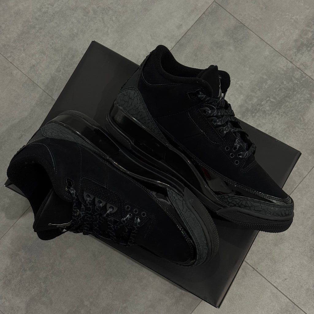 Air Jordan 3 Retro Black Cat (42) - Usado