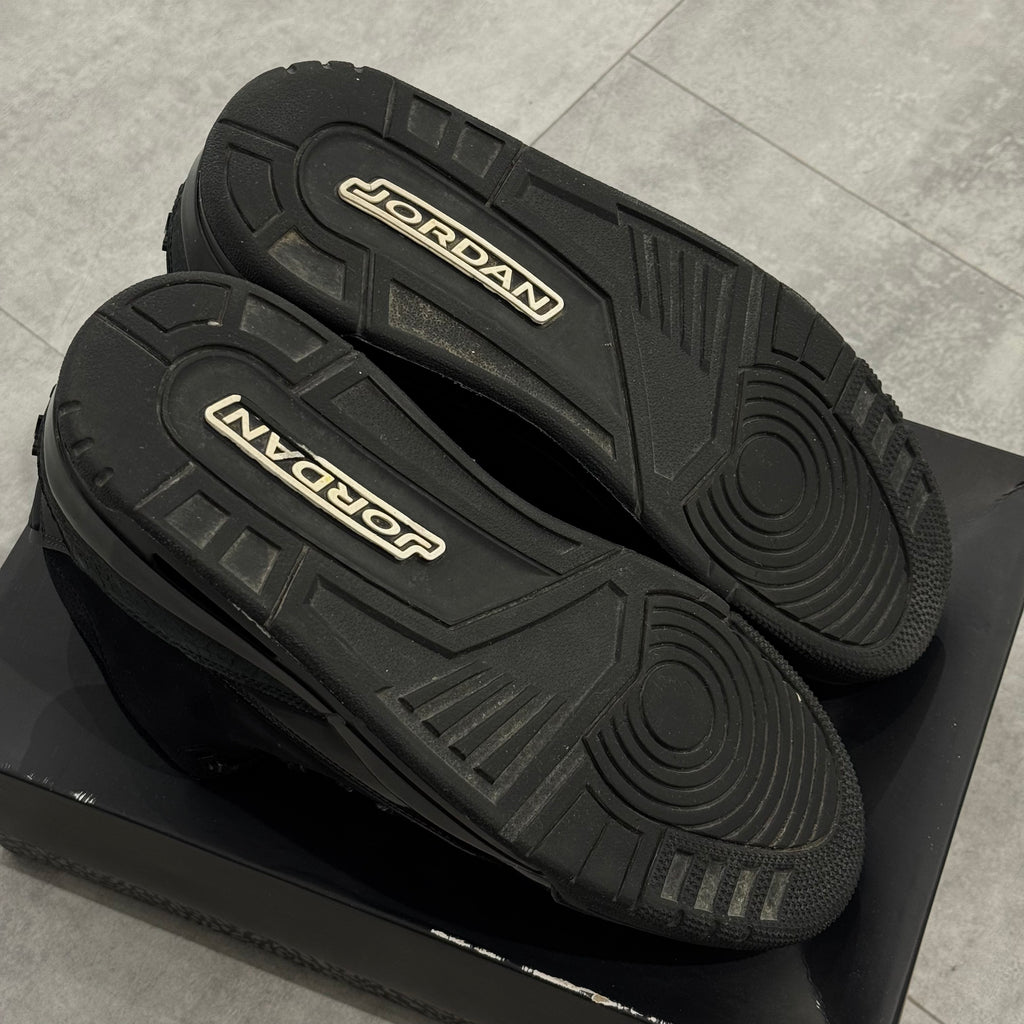 Air Jordan 3 Retro Black Cat (43) - Usado
