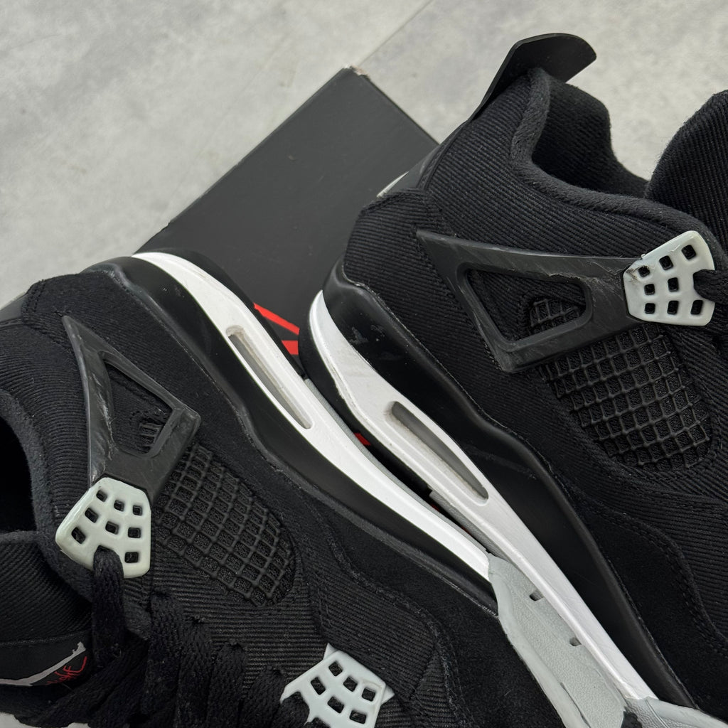 Air Jordan 4 Black Canvas (40) - Usado