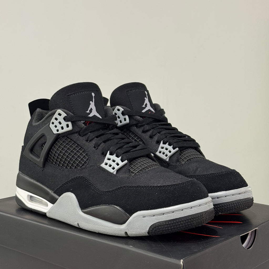 Air Jordan 4 Black Canvas (42.5) - Usado