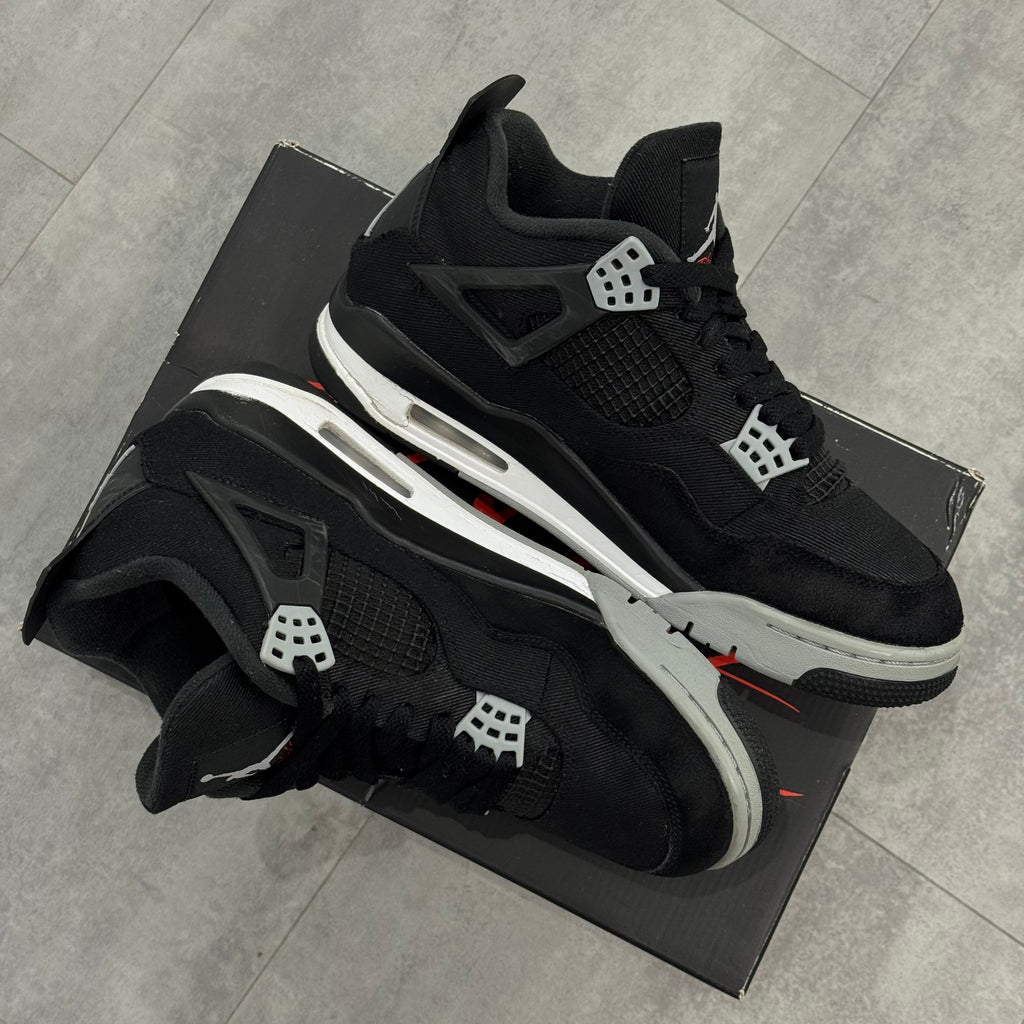 Air Jordan 4 Black Canvas (42.5) - Usado