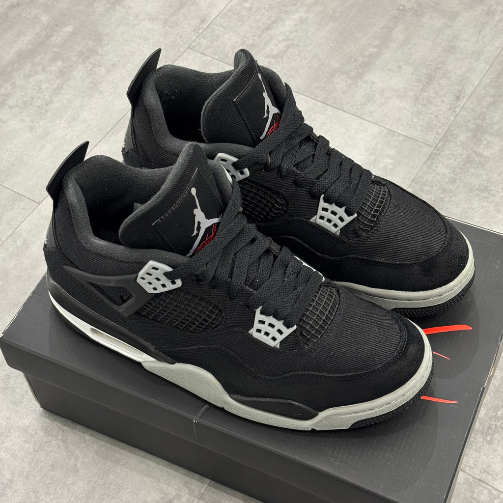 Air Jordan 4 Black Canvas (42.5) - Usado