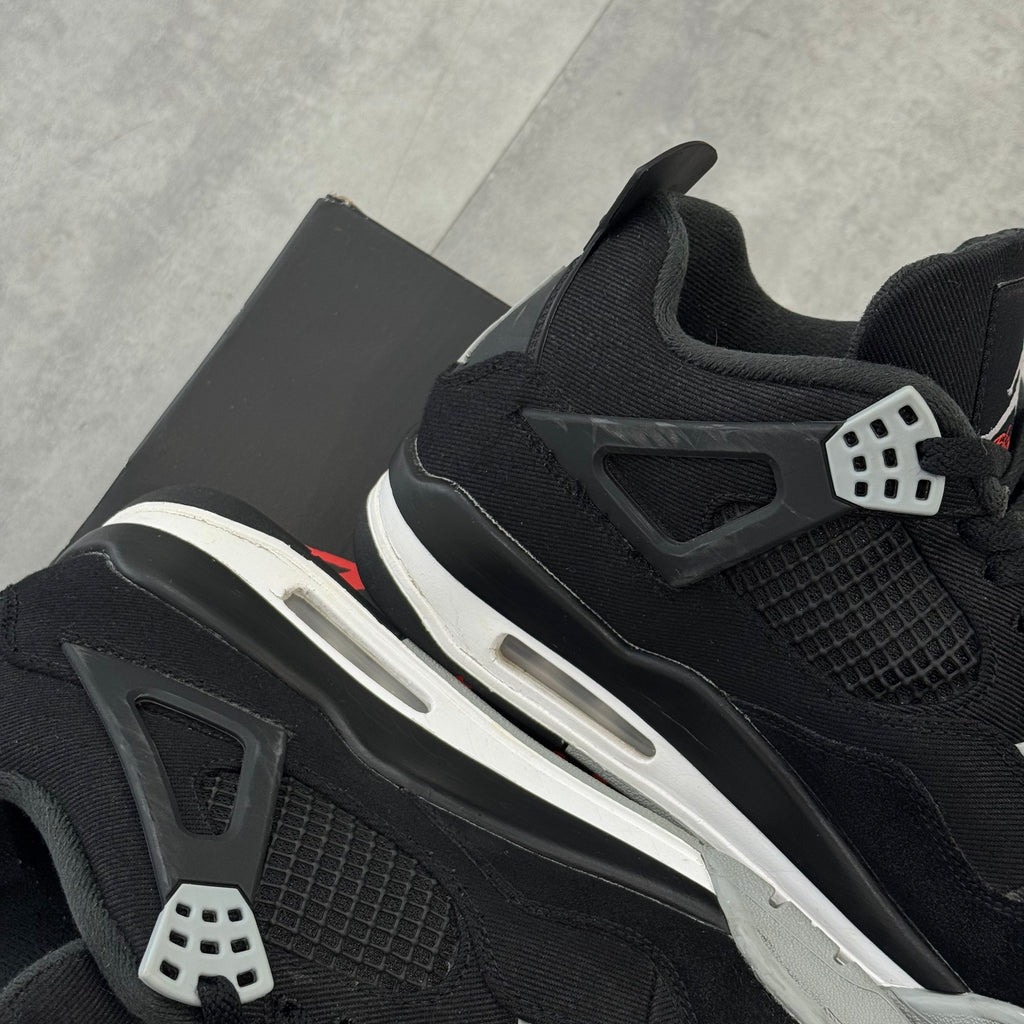 Air Jordan 4 Black Canvas (44.5) - Usado