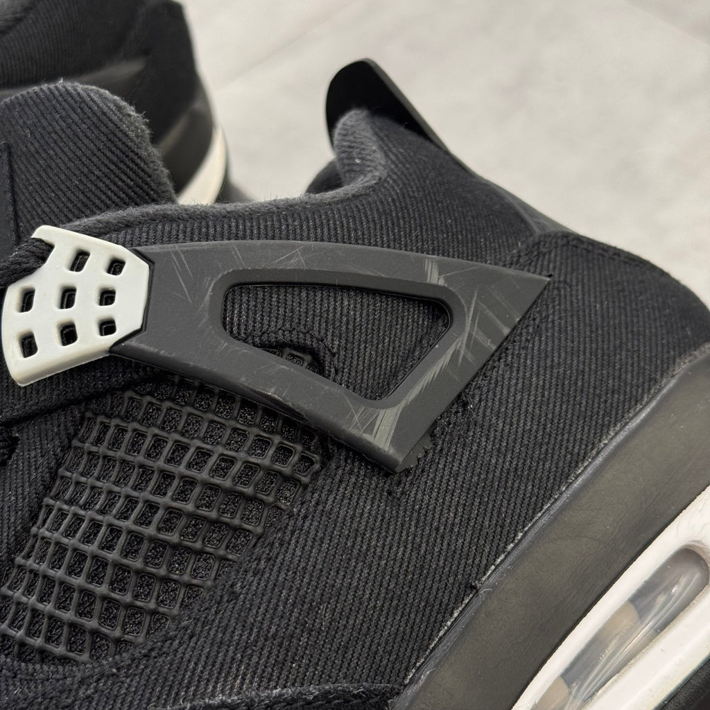 Air Jordan 4 Black Canvas (44) - Usado