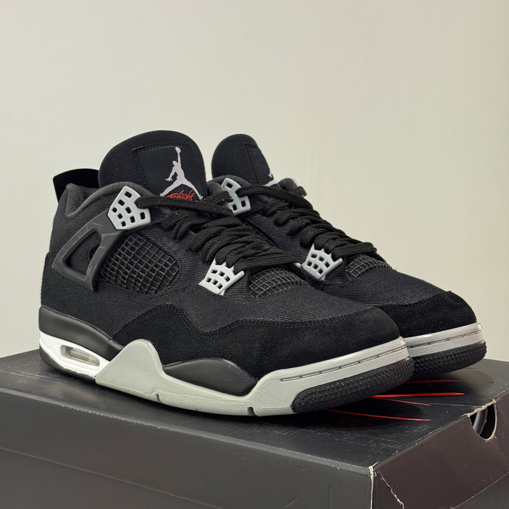 Air Jordan 4 Black Canvas (45) - Usado