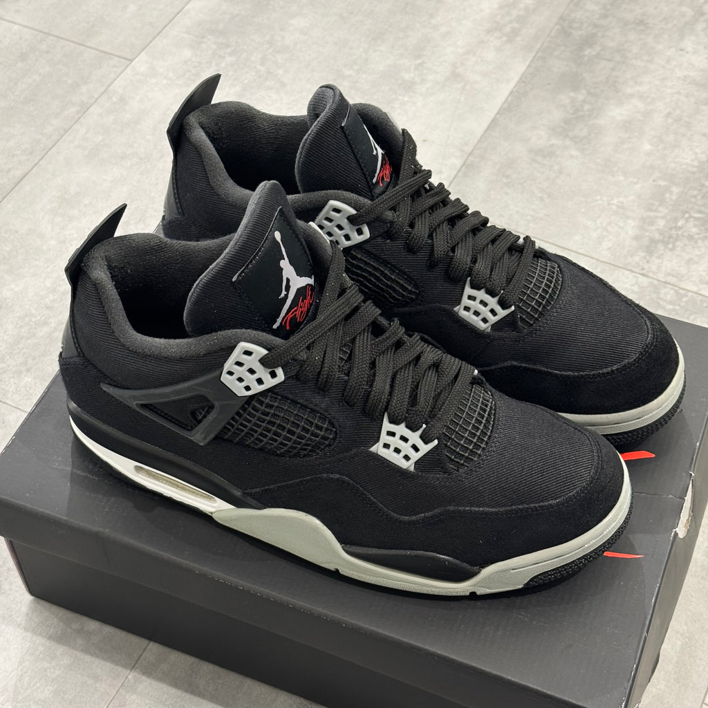 Air Jordan 4 Black Canvas (45) - Usado