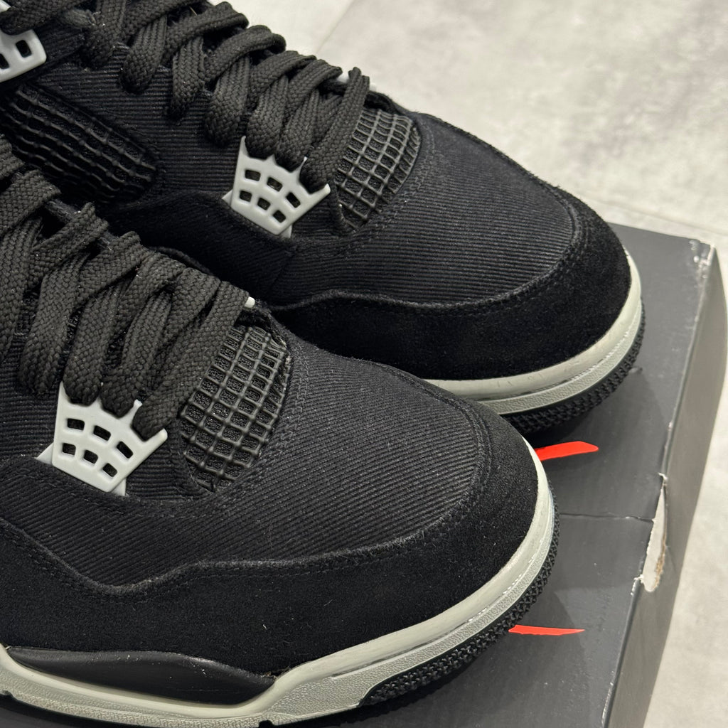 Air Jordan 4 Black Canvas (45) - Usado