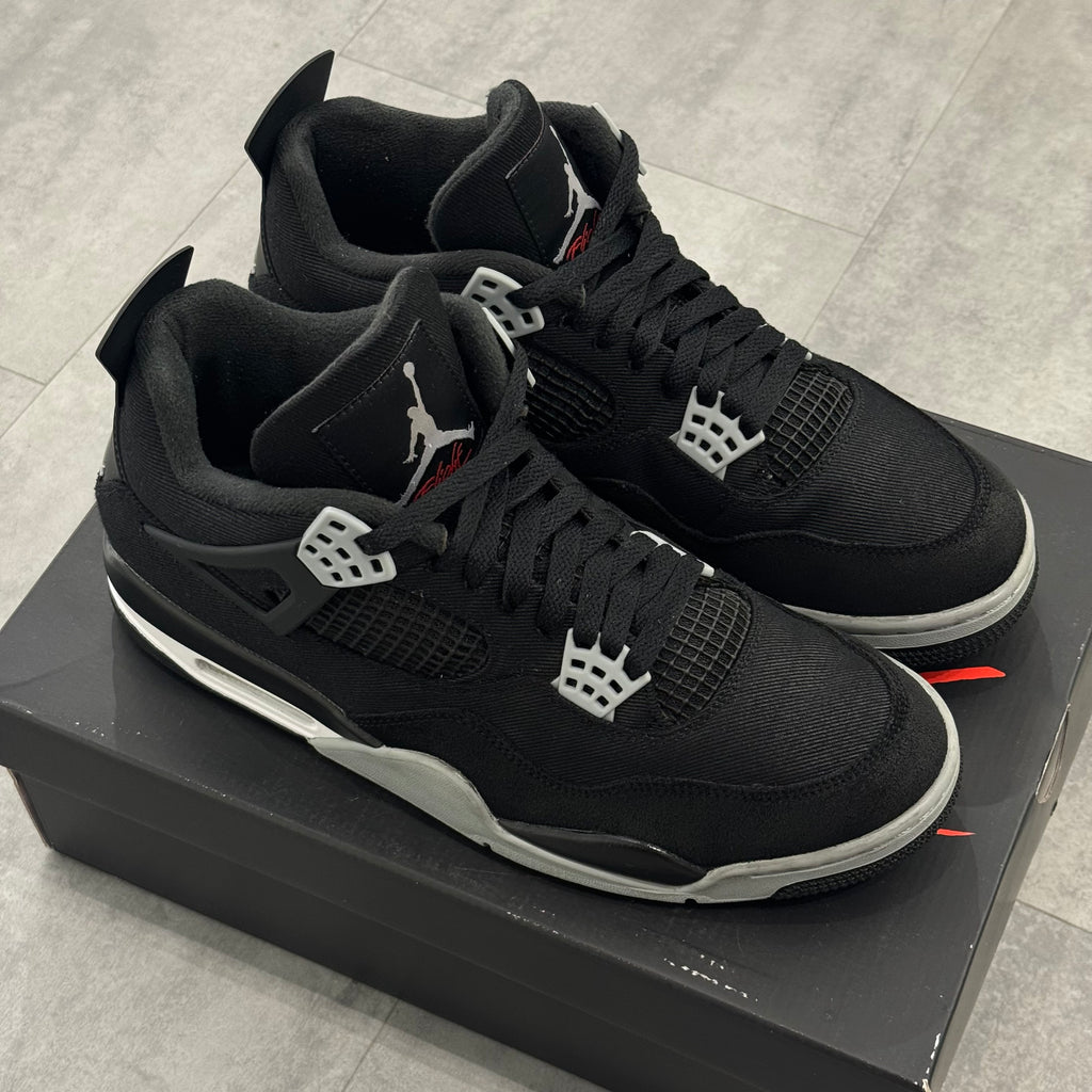 Air Jordan 4 Black Canvas (45) - Usado
