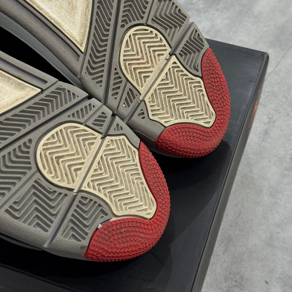 Air Jordan 4 Bred (42) - Usado | Sneakers Usados CollectKicks