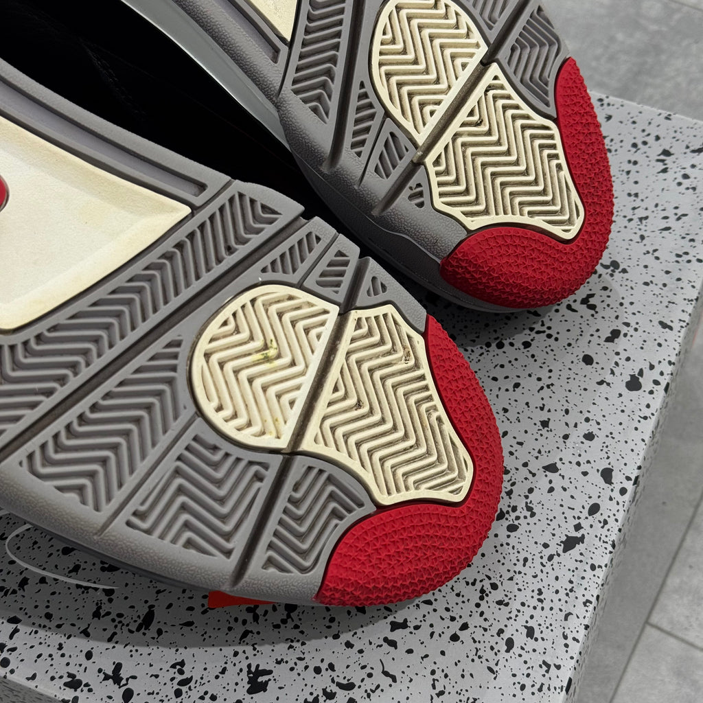Air Jordan 4 Retro Bred Reimagined (43) - Usado