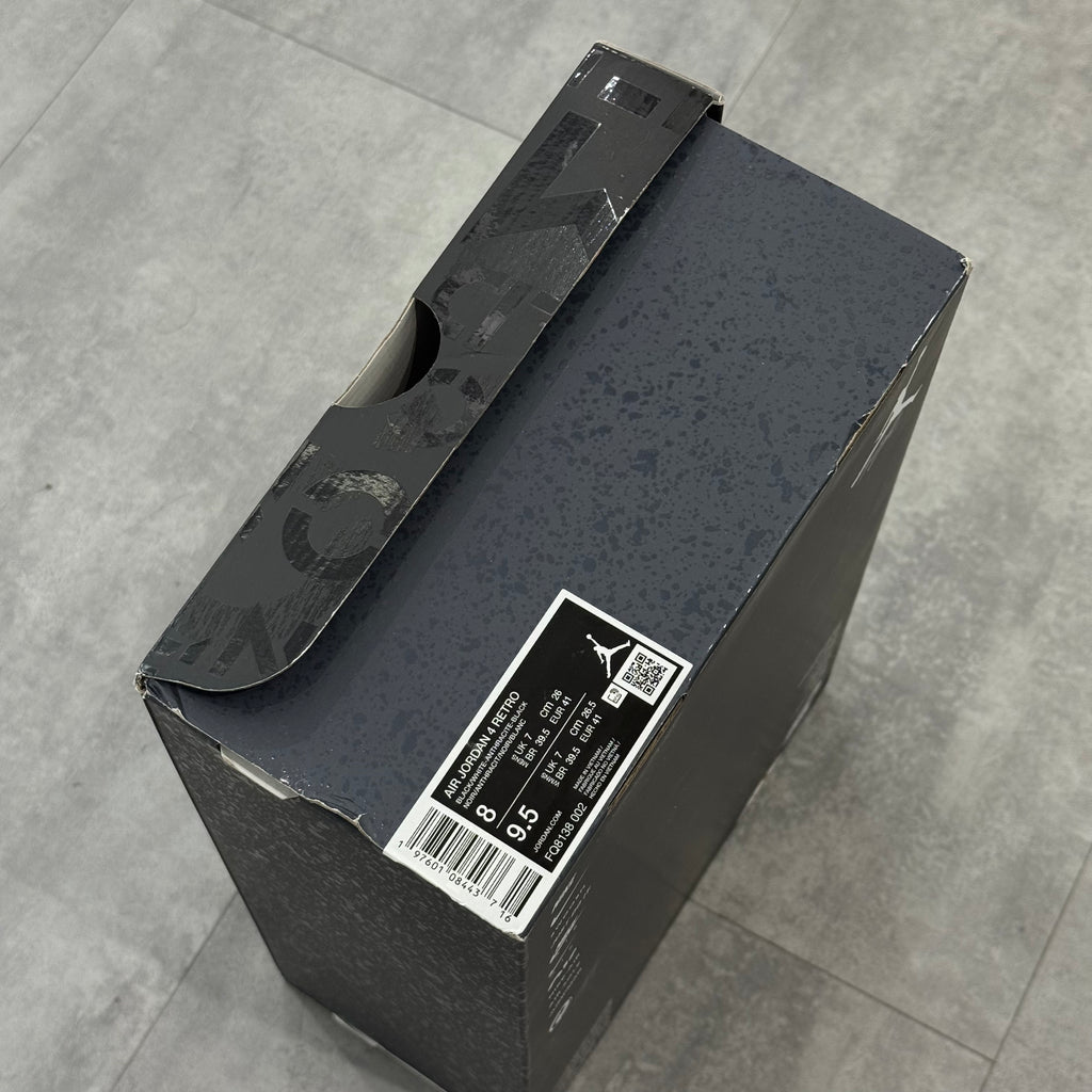 Air Jordan 4 Retro Fear (41) - Usado