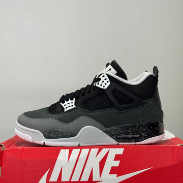 Air Jordan 4 Retro Fear (42.5) - Usado