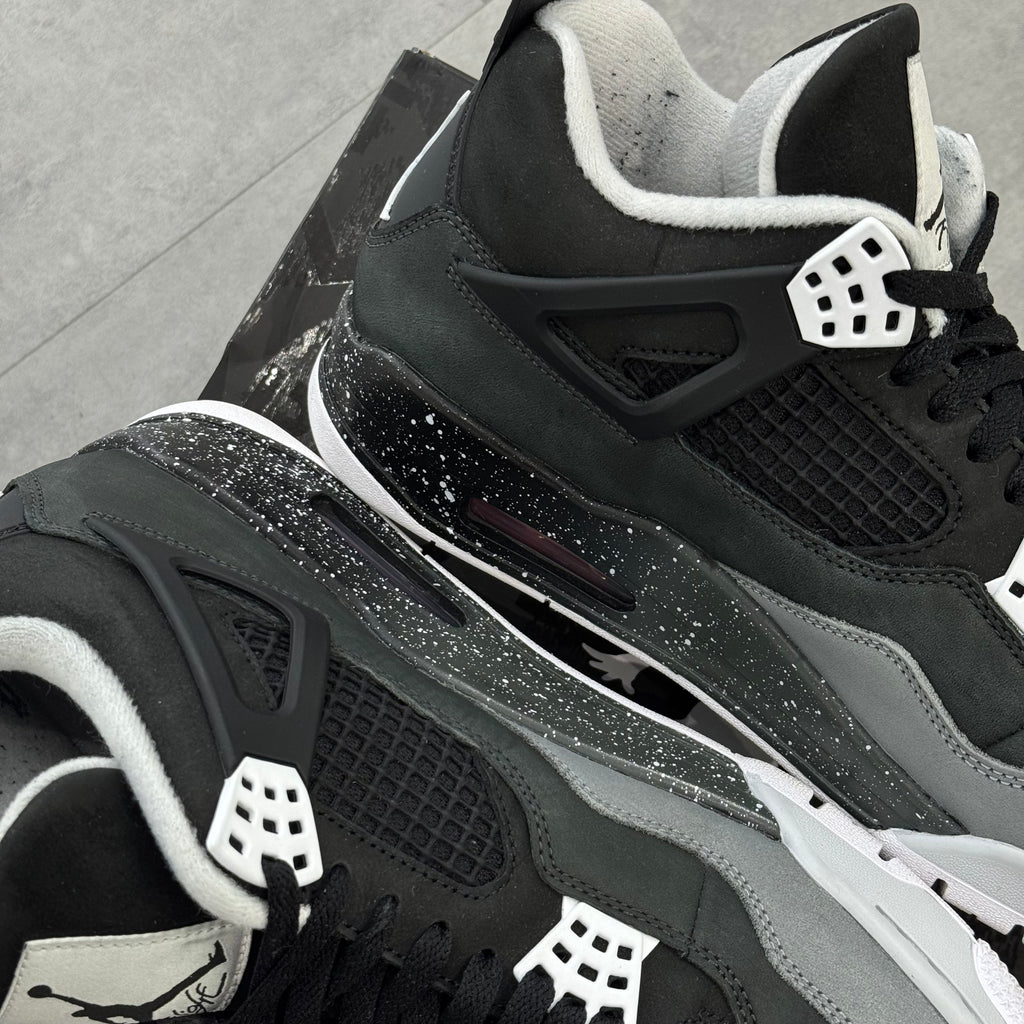 Air Jordan 4 Retro Fear (44.5) - Usado