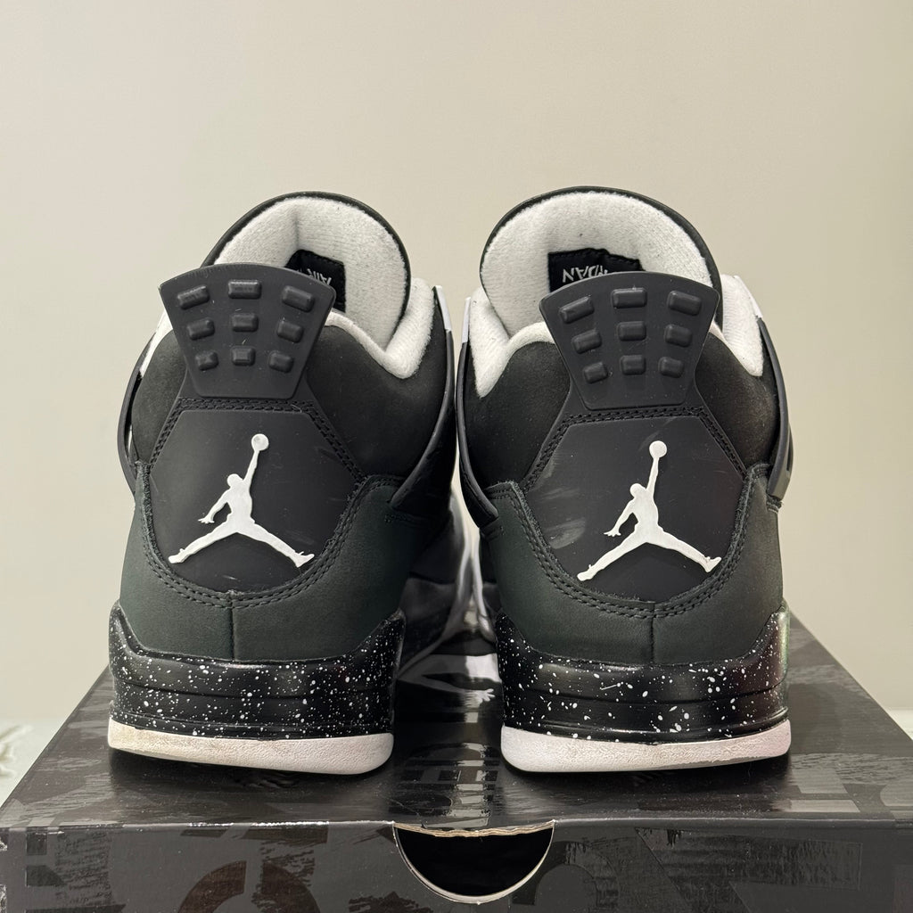 Air Jordan 4 Retro Fear (44) - Usado