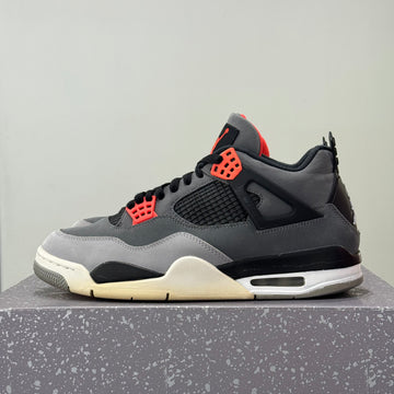 Air Jordan 4 Retro Infrared (43) - Usado