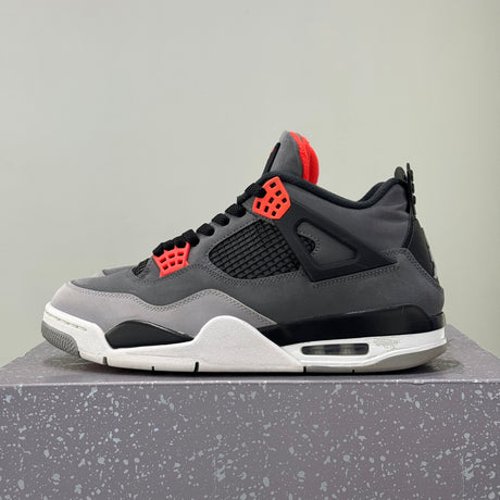 Air Jordan 4 Retro Infrared (43) - Usado  – sneaker autêntico da CollectKicks