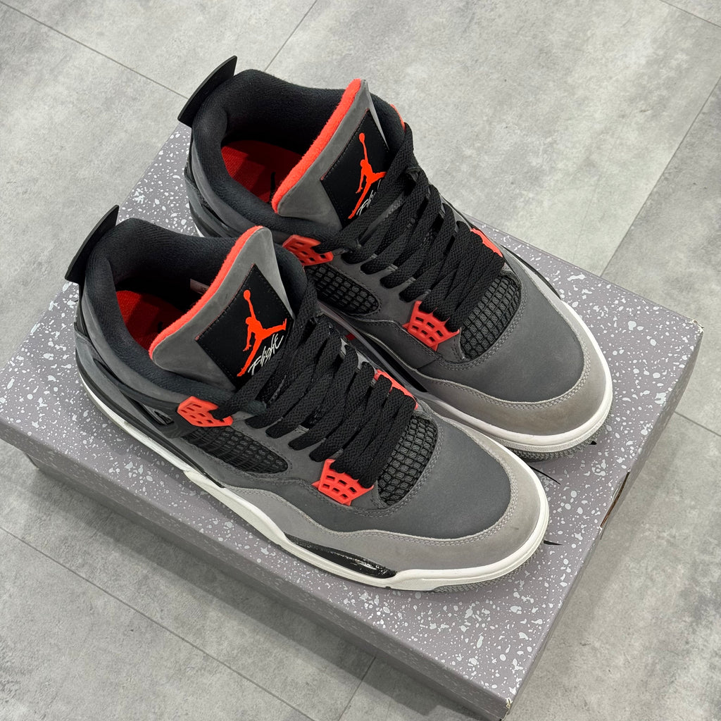 Air Jordan 4 Retro Infrared (43) - Usado