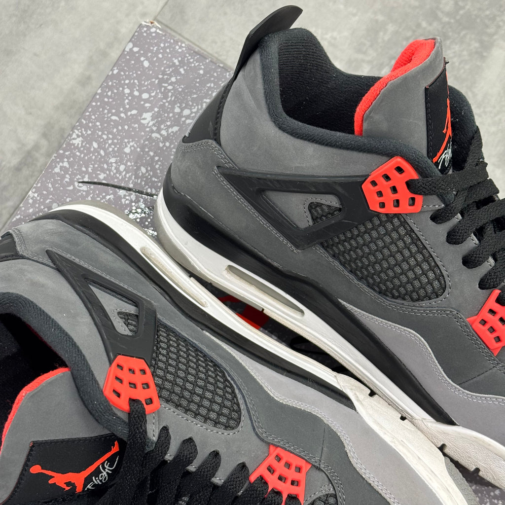 Air Jordan 4 Retro Infrared (45) - Usado | Sneakers Usados na CollectKicks 