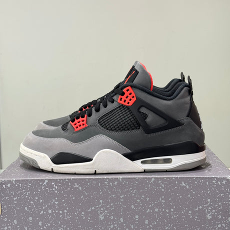 Air Jordan 4 Retro Infrared (45) - Usado | Sneakers Usaods na CollectKicks
