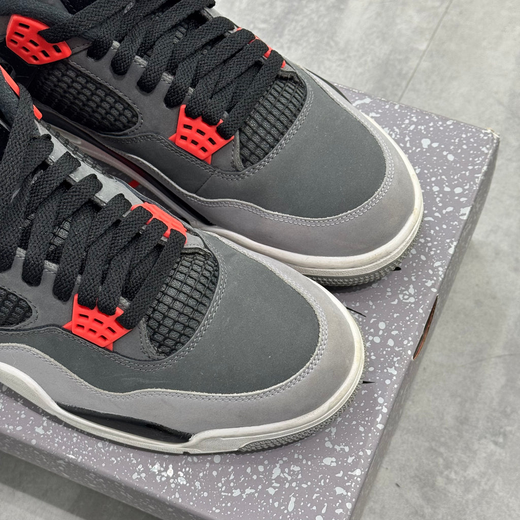 Air Jordan 4 Retro Infrared (45) - Usado | Sneakers Usaods na CollectKicks