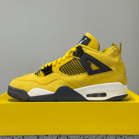 Air Jordan 4 Retro Lightning (43) - Usado  – sneaker autêntico da CollectKicks