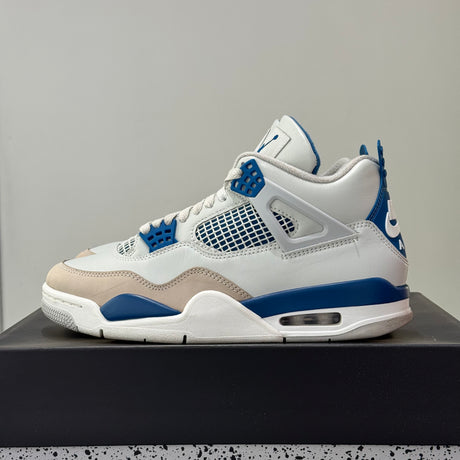 Air Jordan 4 Retro Military Blue (40.5) - Usado  – sneaker autêntico da CollectKicks