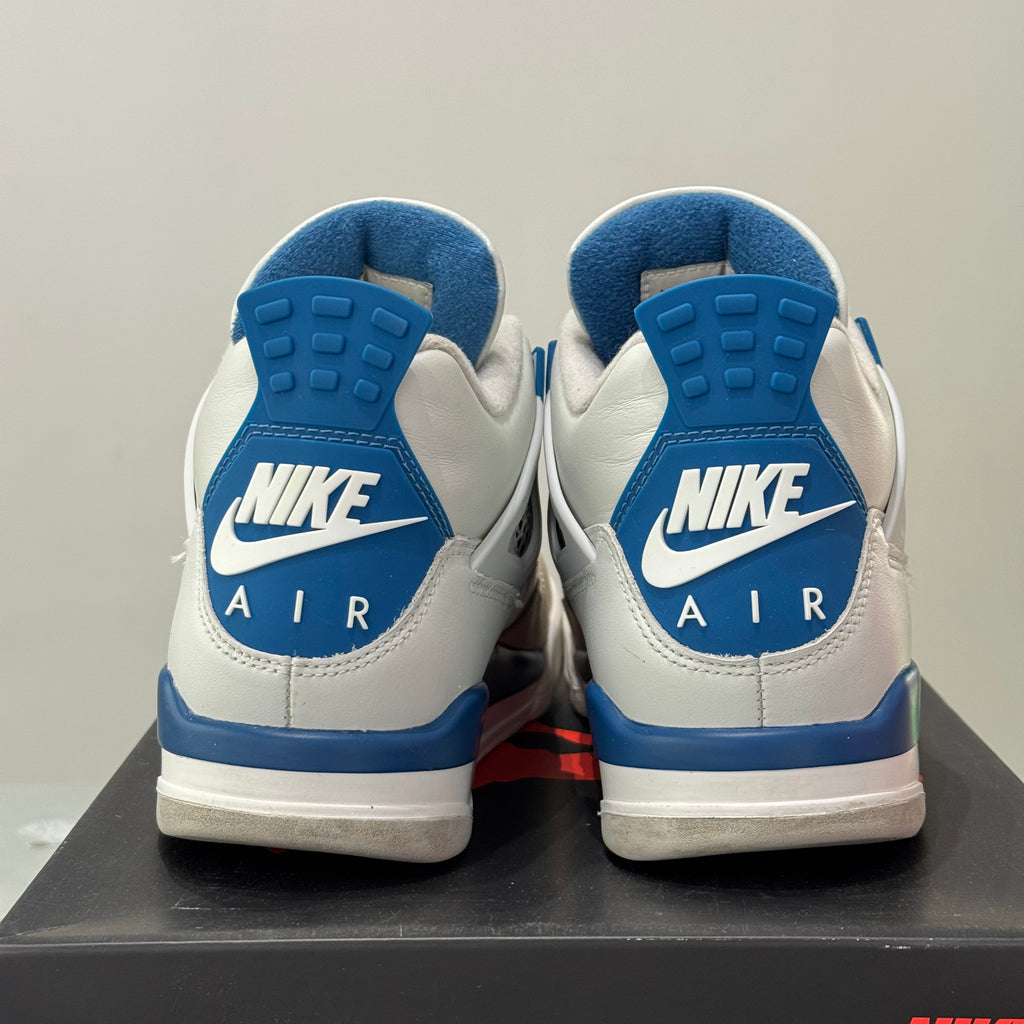 Air Jordan 4 Retro Military Blue (40.5) - Usado