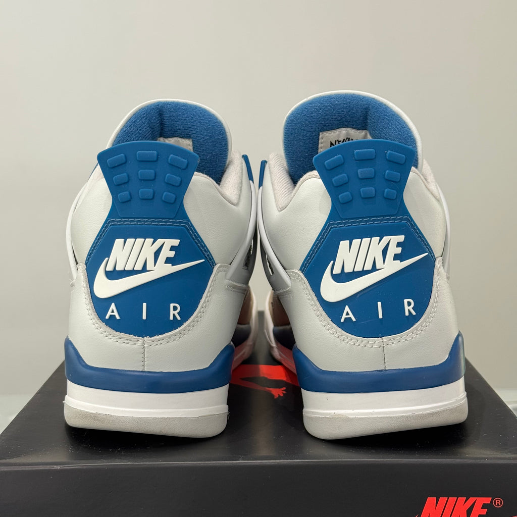 Air Jordan 4 Retro Military Blue (41) - Usado