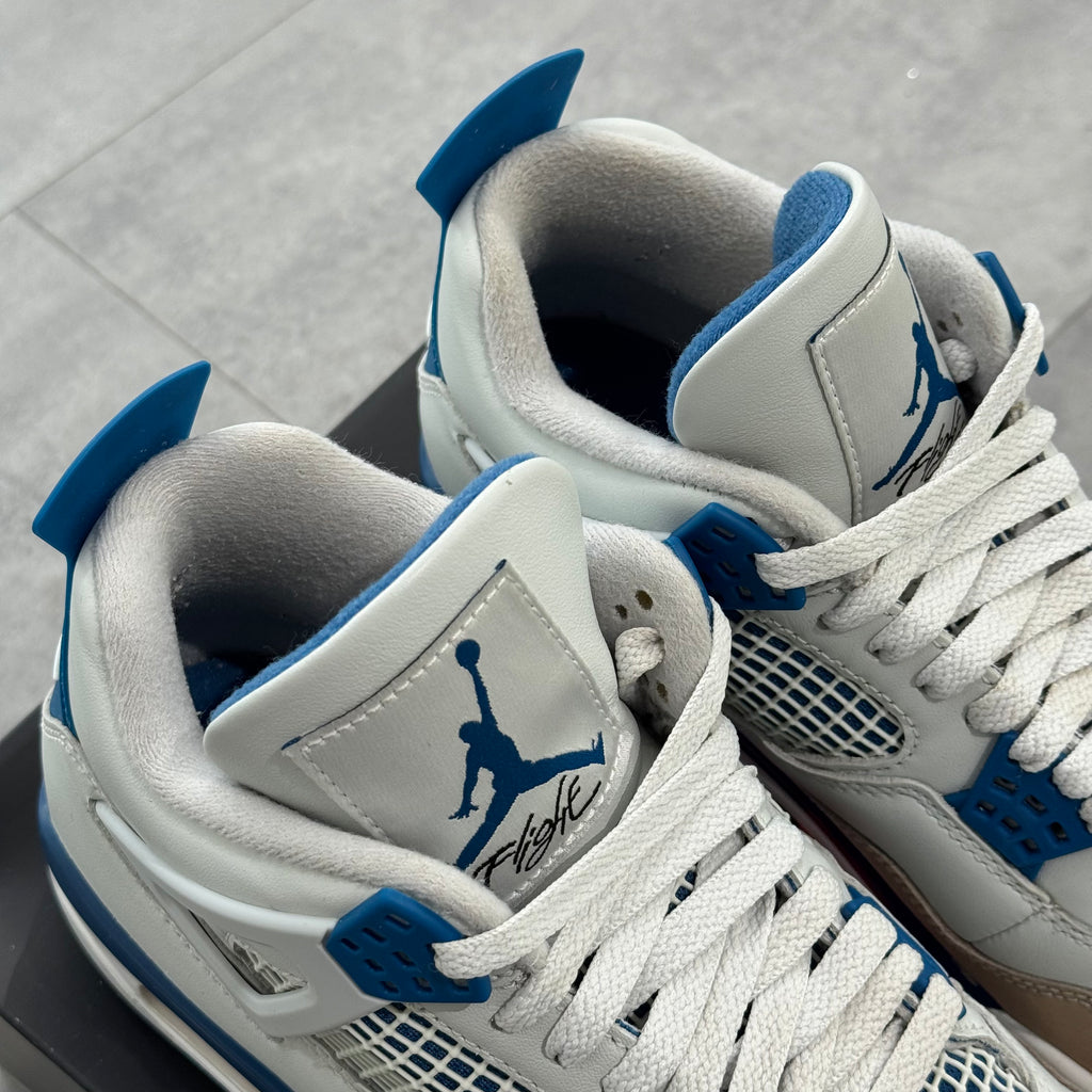 Air Jordan 4 Retro Military Blue (41) - Usado