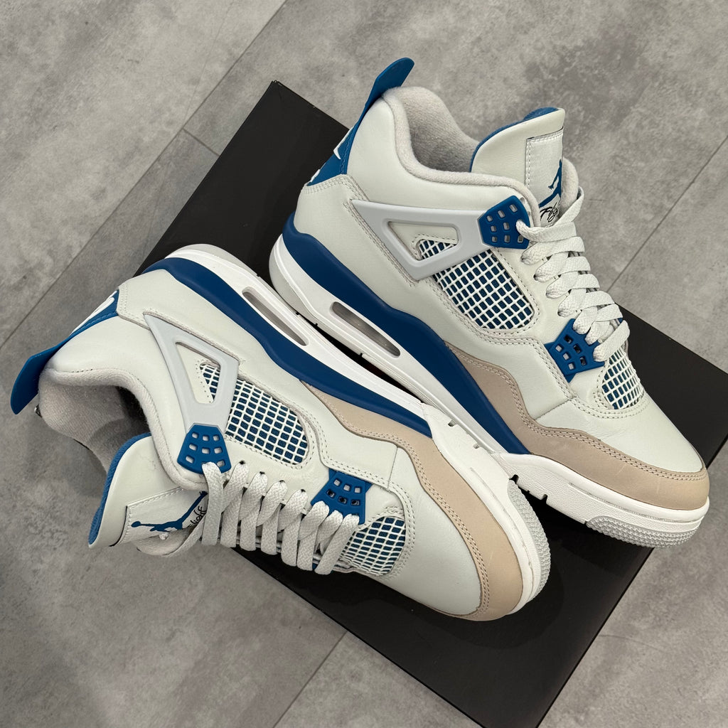 Air Jordan 4 Retro Military Blue (41) - Usado