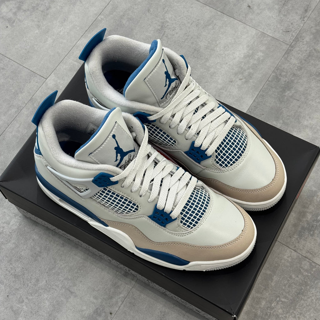 Air Jordan 4 Retro Military Blue (42.5) - Usado