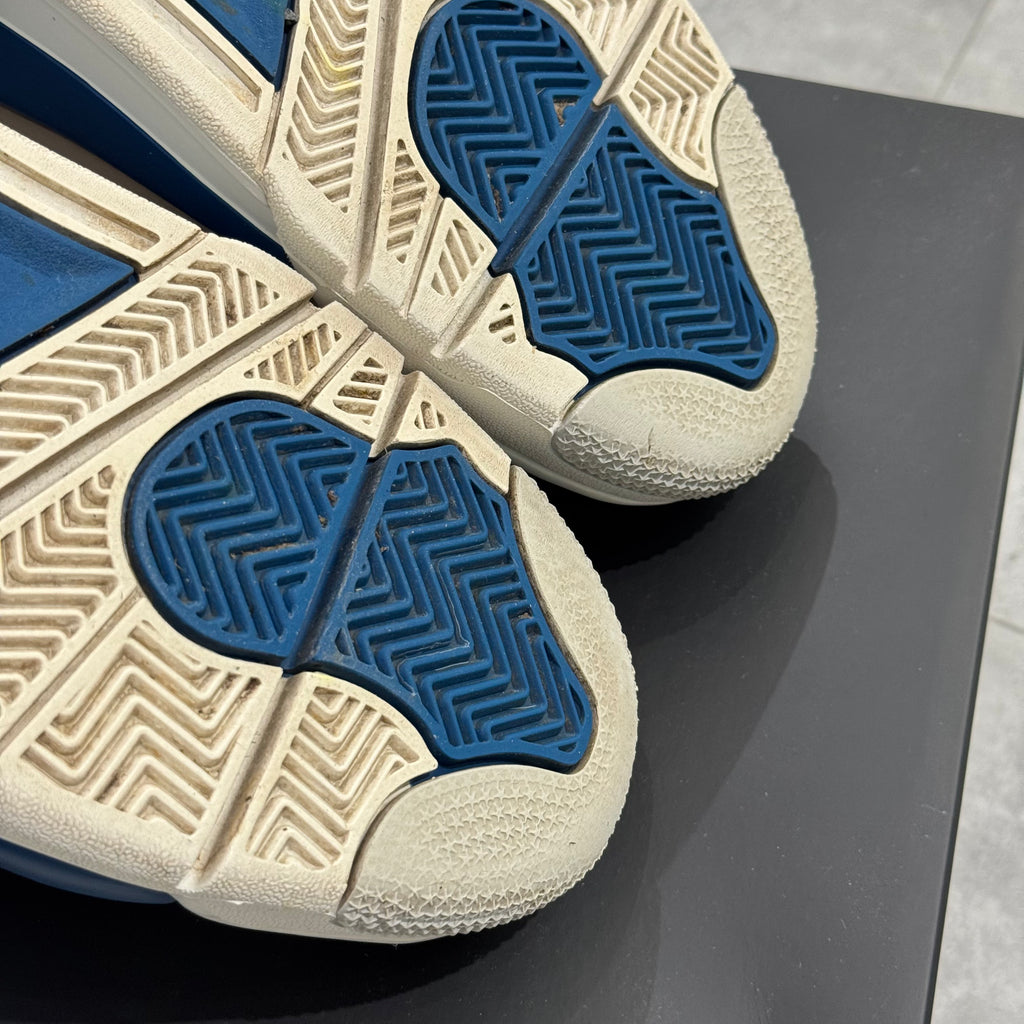 Air Jordan 4 Retro Military Blue (42) - Usado