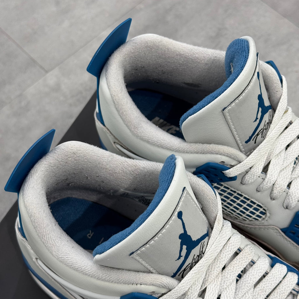 Air Jordan 4 Retro Military Blue (43) - Usado